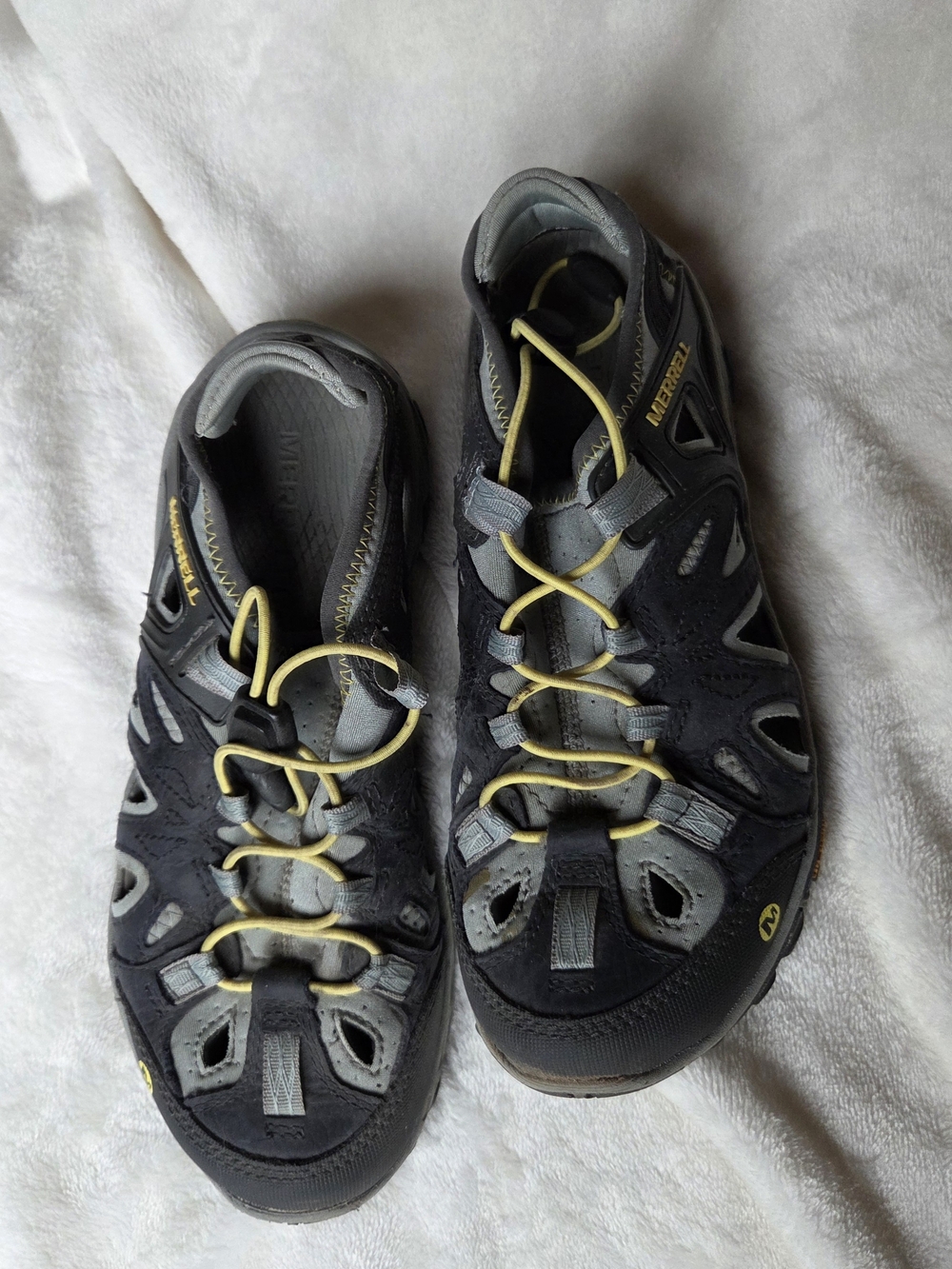 Merrell Womens Blue & Gray Outdoor Athletic Sandals with Yellow Laces